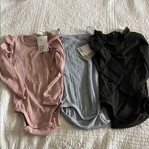 NWT H&M bodysuits